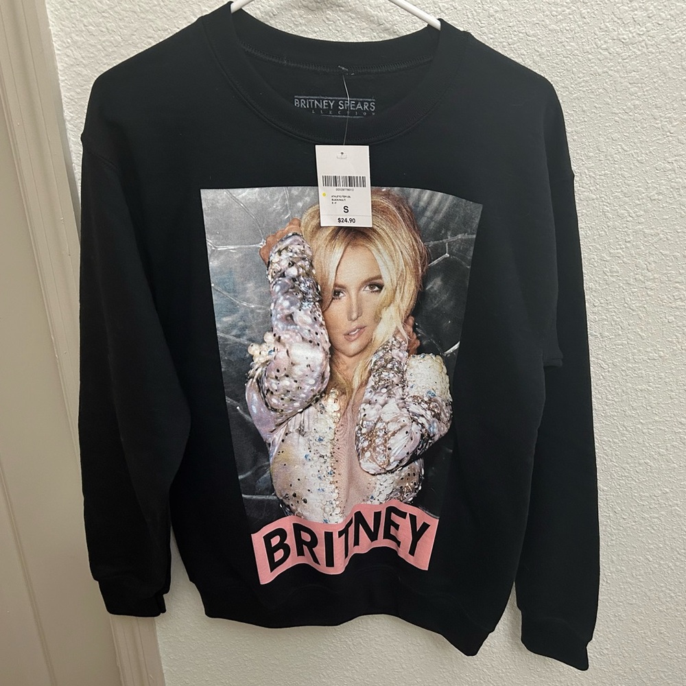 NWT Forever 21 Britney Spears Graphic Sweatshirt